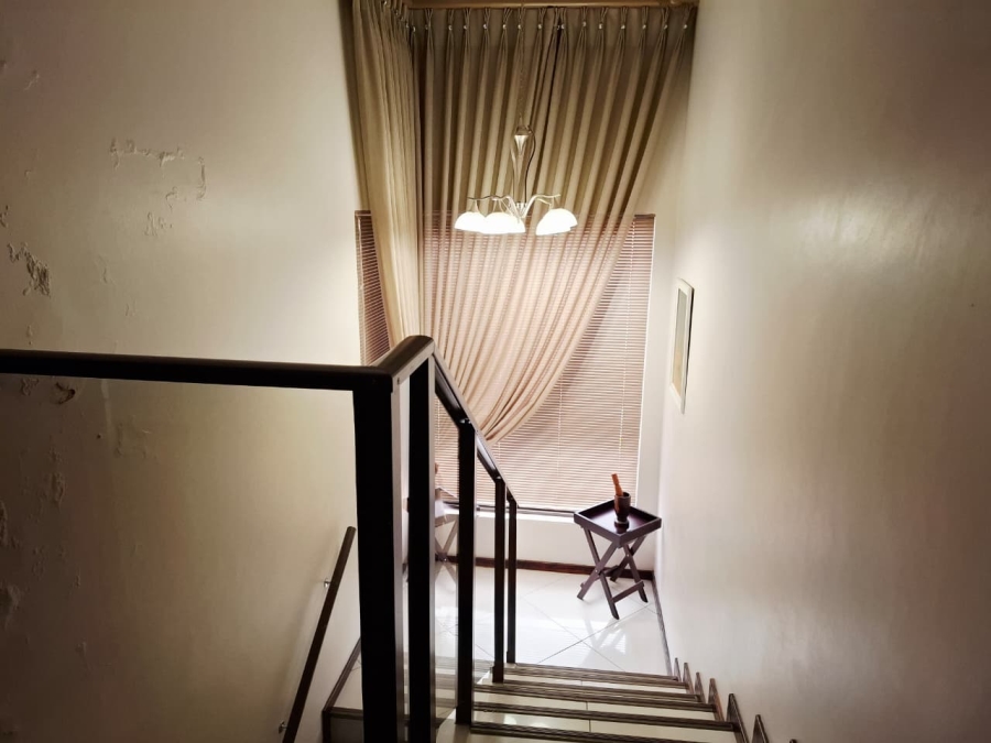 3 Bedroom Property for Sale in Langenhovenpark Free State